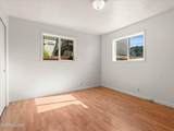 526 7th Street - Photo 15