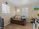 325 Gerdes Avenue - Photo 24