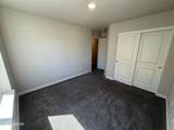 608 Crossing Circle - Photo 18