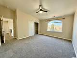 1090 Spring - Photo 14
