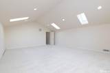 1710 Crowne Way - Photo 40