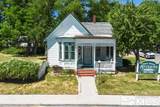 1114 Curry - Photo 1