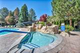 900 Meadows Parkway - Photo 29