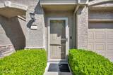 900 Meadows Parkway - Photo 54
