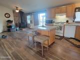 2905 9th St - Photo 4