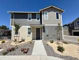 452 Blackbird Lane - Photo 1