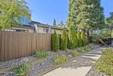 3901 Greenbriar Court - Photo 29