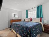 1108 Tamarisk Street - Photo 18