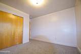 995 Roberts Street - Photo 16