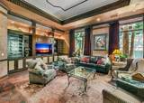 900 Meadows Parkway - Photo 38