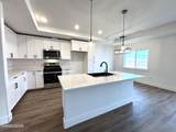 660 Emerald Lane - Photo 14