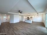 660 Emerald Lane - Photo 5