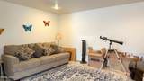 300 Mesa Way - Photo 15