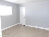 1018 E Street - Photo 22