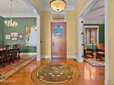 201 Argyle Court - Photo 9