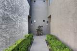 900 Meadows Parkway - Photo 26