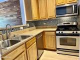 900 Meadows Parkway - Photo 18