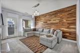 900 Meadows Parkway - Photo 3