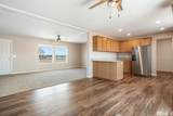 1715 10th - Photo 11