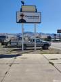 561 Hanson Street - Photo 2