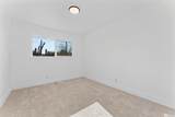 1642 Stewart Street - Photo 24