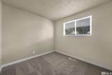 1686 Sue Way - Photo 24