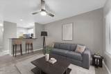 900 Meadows Parkway - Photo 2