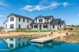 1409 Hunters Point Drive - Photo 1