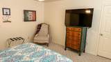 300 Mesa Way - Photo 18
