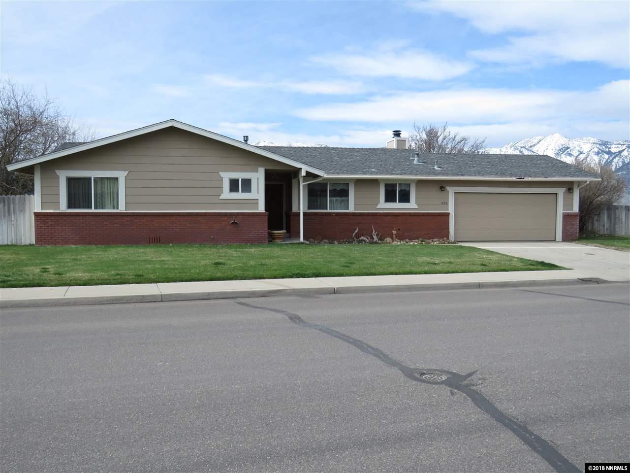 1490 Hussman Ave - Photo 1