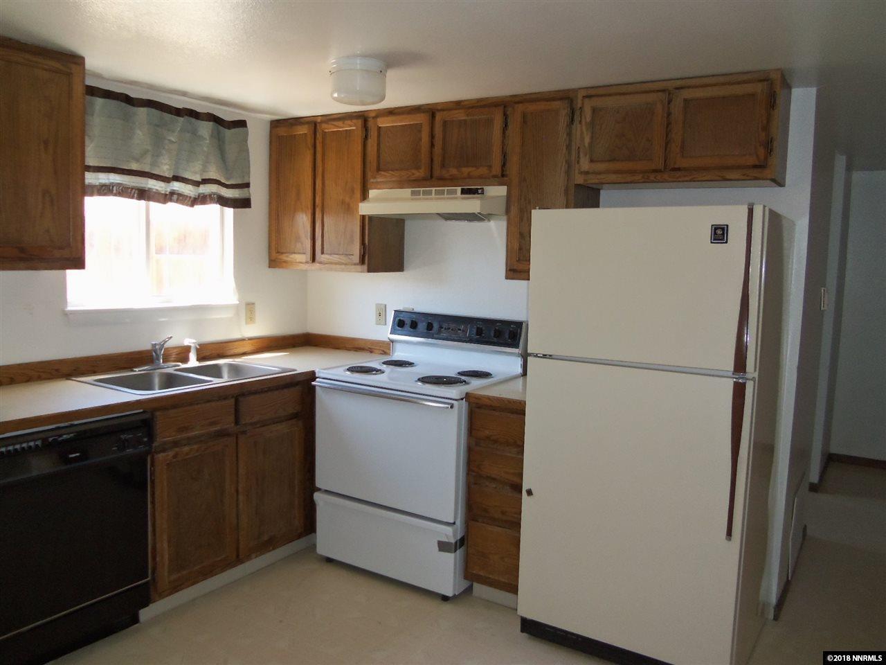 145-147-149 Broadway Street - Photo 1