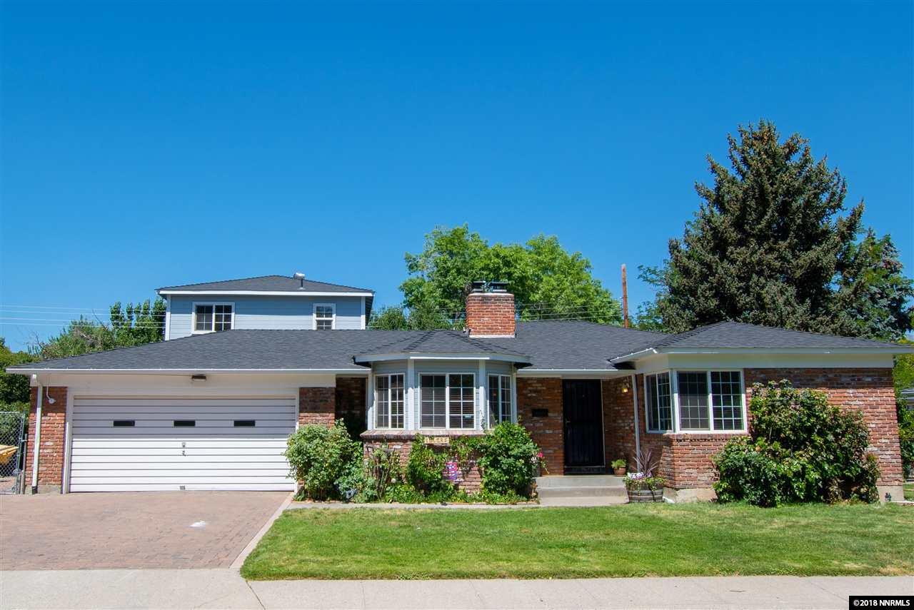 985 Sonora Drive - Photo 1