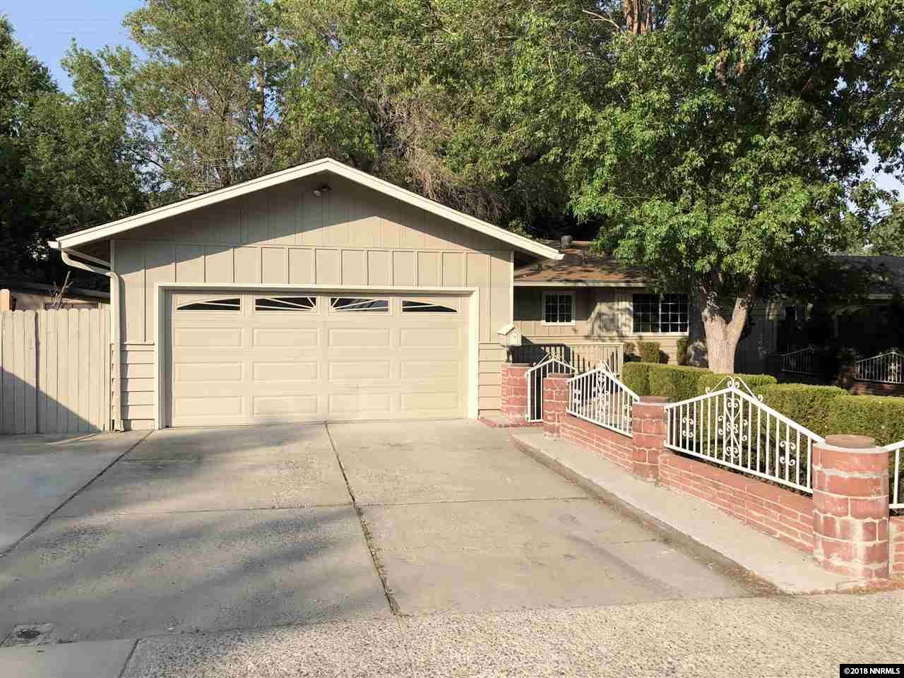 1265 Kings Row - Photo 1