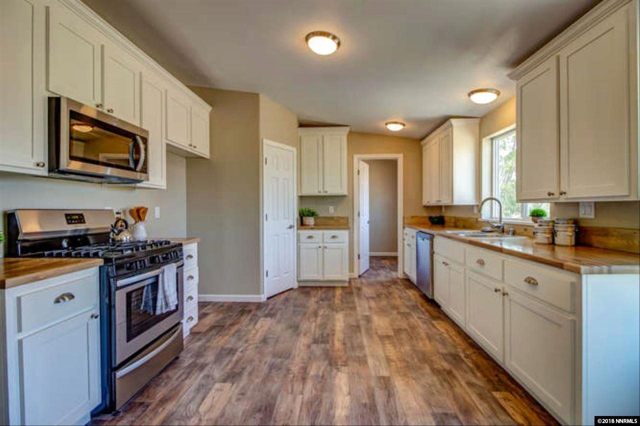1240 W 9th - Photo 1