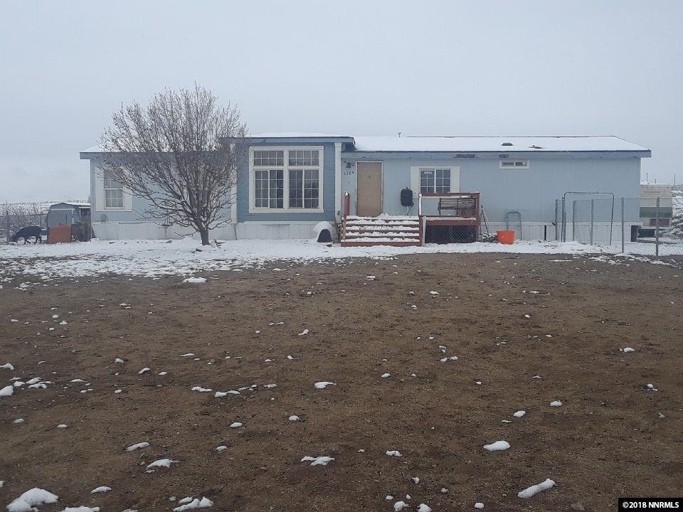 1385 Hooten Dr - Photo 1