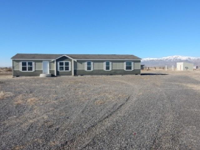 1675 Hilltop Rd - Photo 1