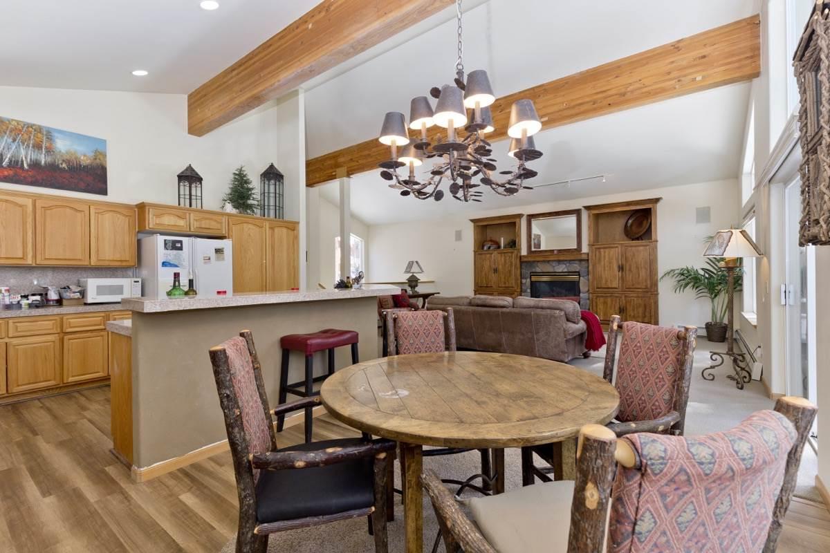 198 Country Club Drive - Photo 1