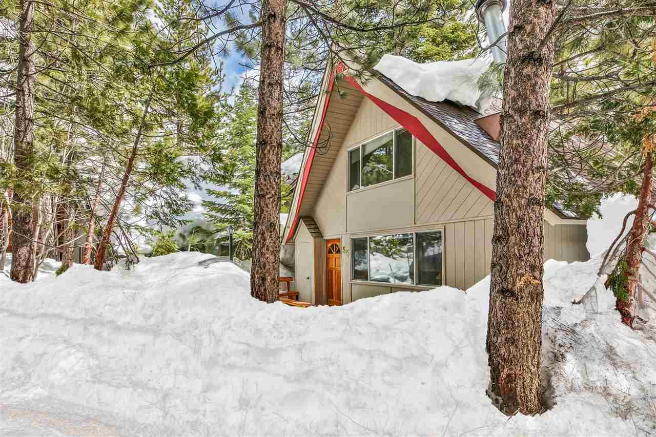 599 Crest Lane - Photo 1