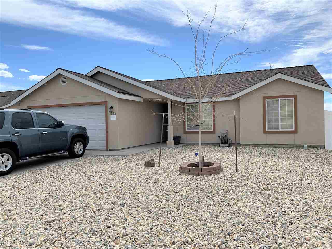 1342 White Bluffs - Photo 1