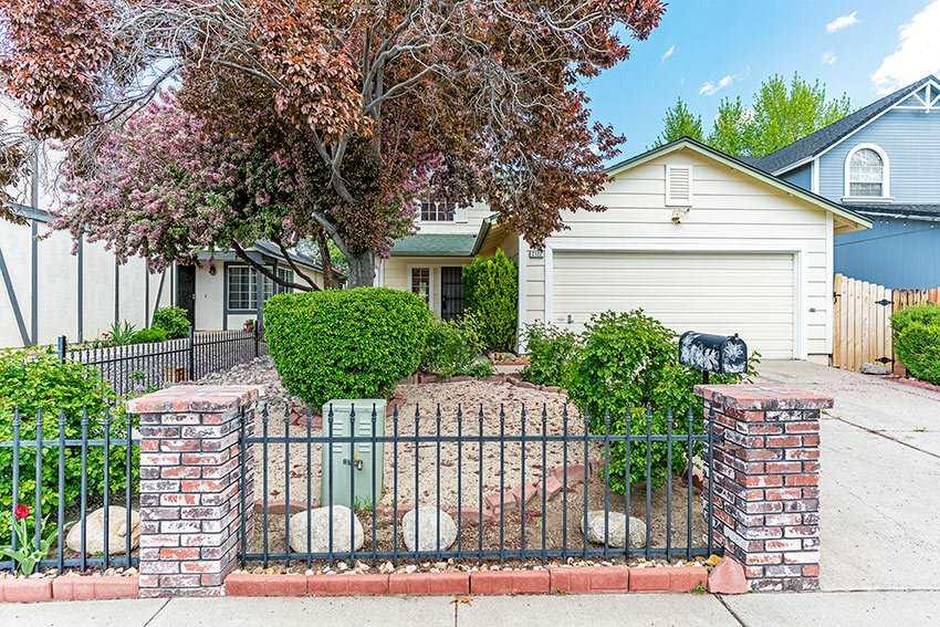 2122 Fargo Way - Photo 1