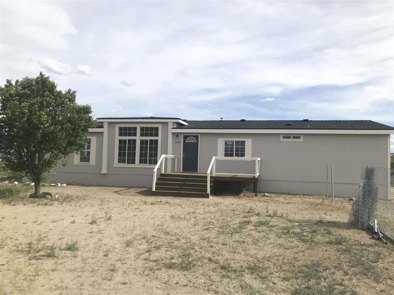 1385 Hooten Dr - Photo 1