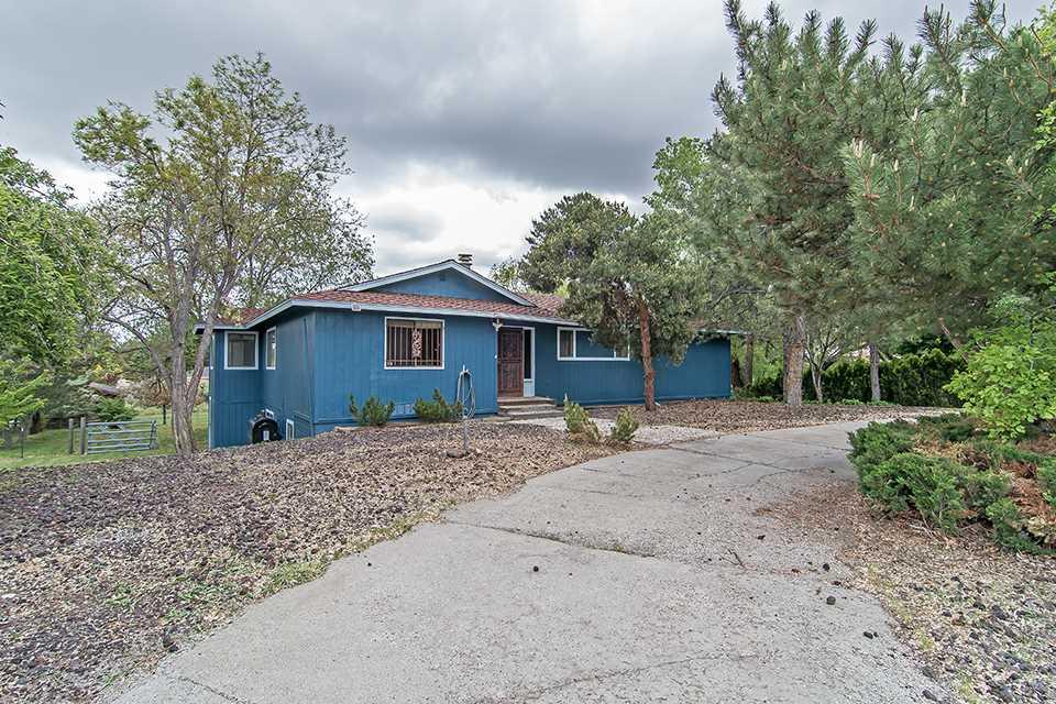 4325 Ross Dr - Photo 1