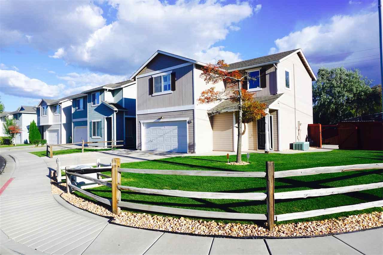 4000 Sycamore Way - Photo 1