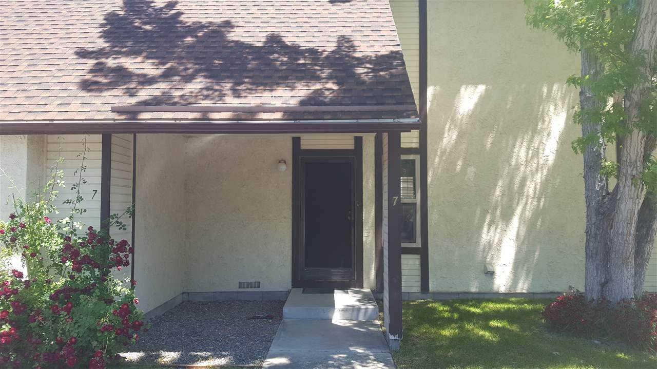 1748 #7 Pinewood Drive - Photo 1