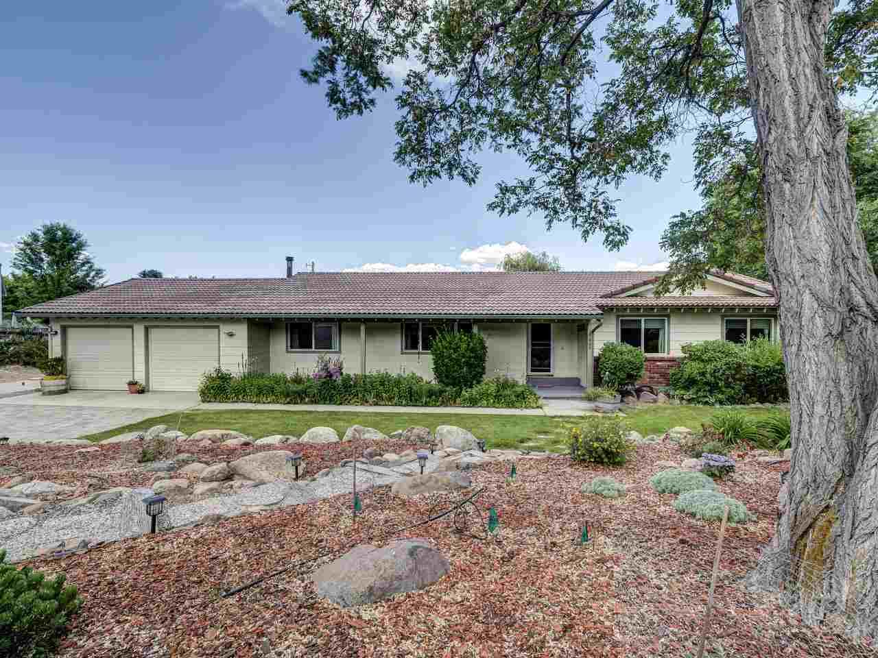 15400 Willowbrook Dr - Photo 1