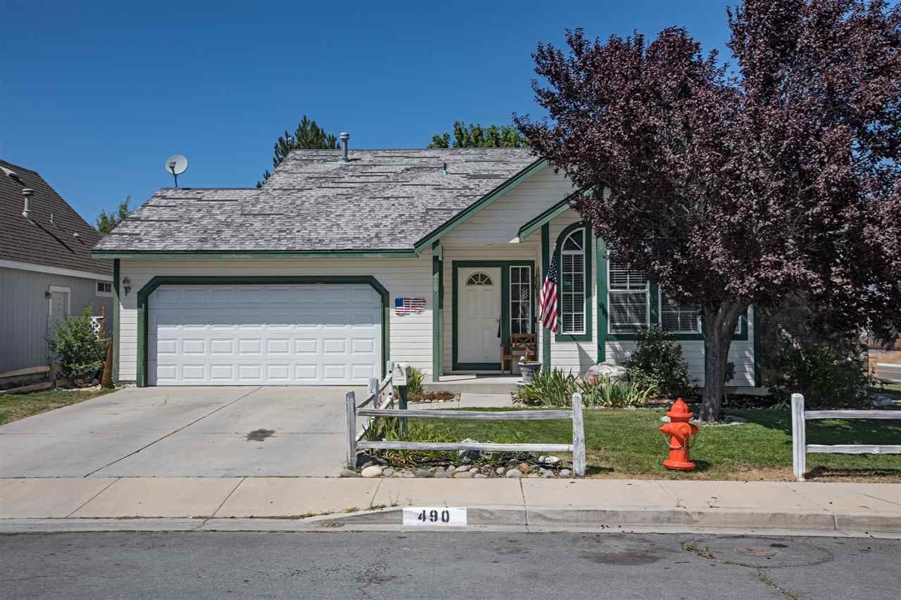 490 Somerset - Photo 1