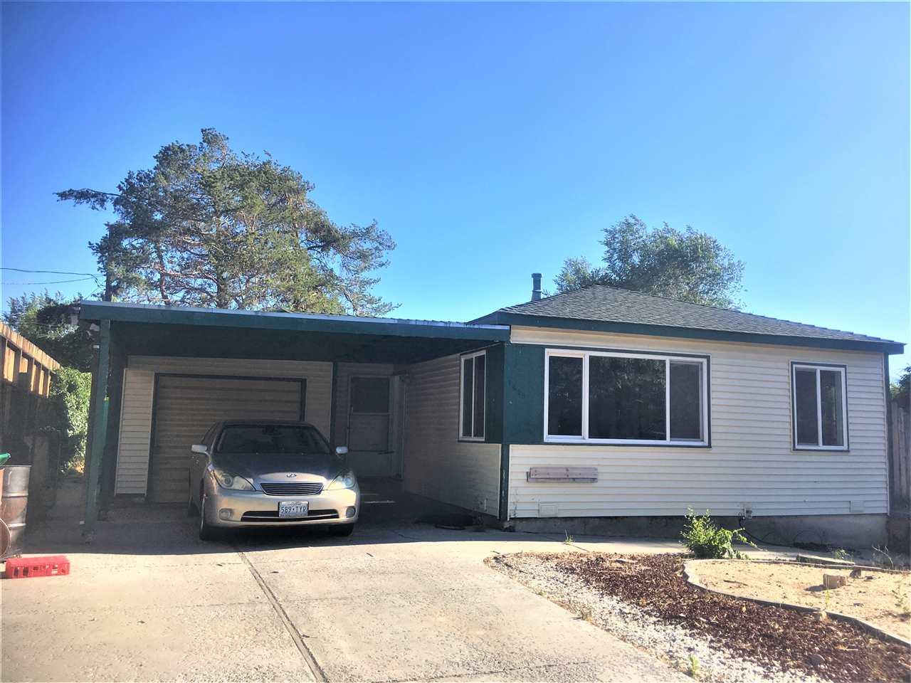 1690 Grandview - Photo 1