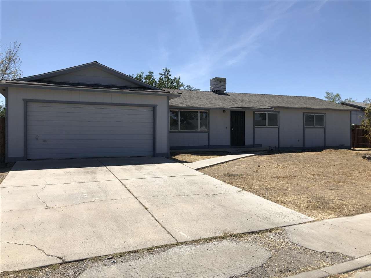 879 D Street - Photo 1