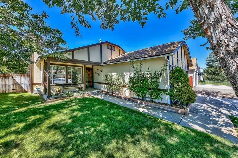 2454 Eastwood - Photo 1
