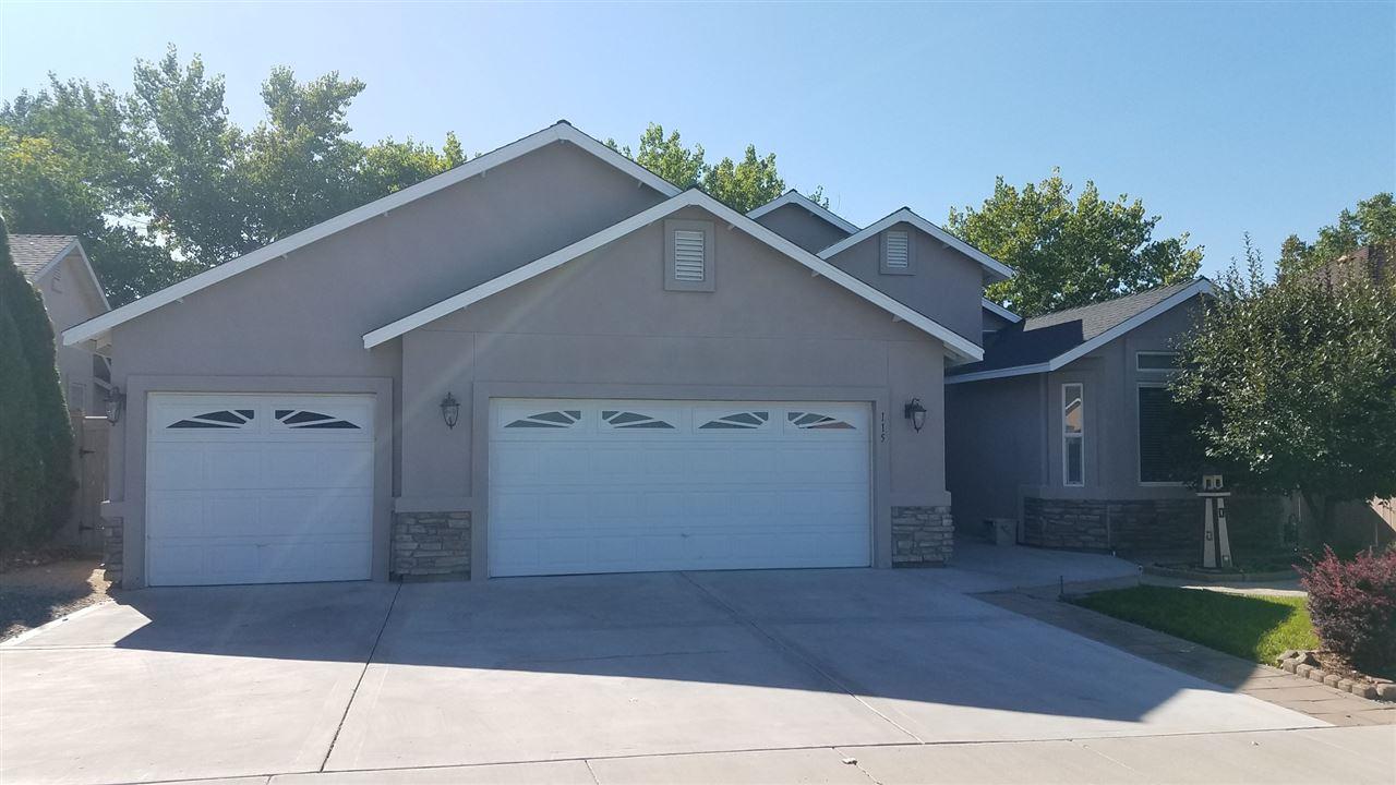 115 Desert Lakes - Photo 1